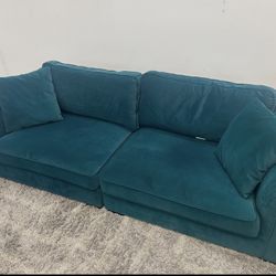 Loveseat Couch With Storage - Free Delivery 