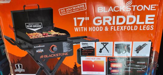 Blackstone 17" Griddle with Hood & Flexfold Legs