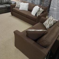 Chocolate Stunning Gorgeous Brand New Couch And Loveseat