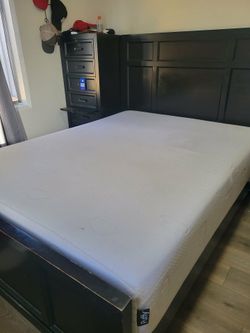 Queen bed and dresser
