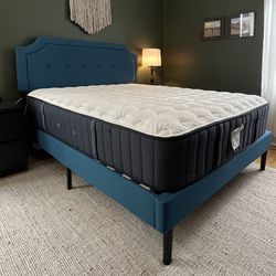 Full-size Bed & Frame