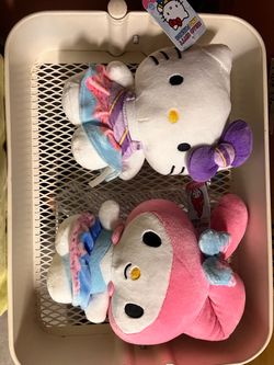 Hello kitty plush