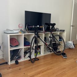 TV+Shelving Unit (MUST PICK UP today Or Tomorrow)