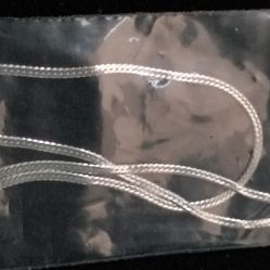 Silver Serpentine Chain Necklace 