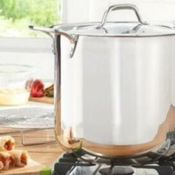 Olla Vaporera de 25 Qt Princess House,  Nueva,  en su caja. 