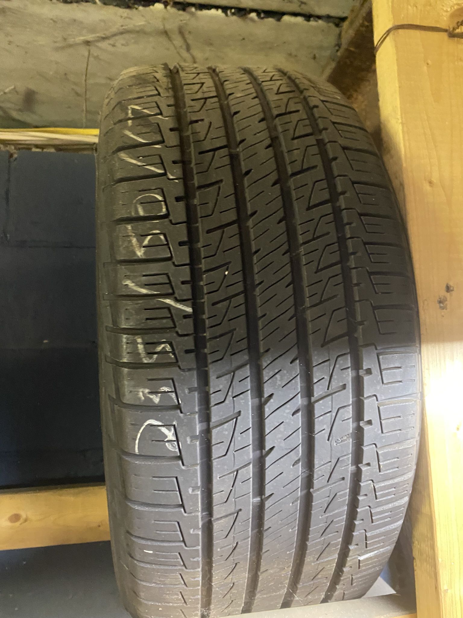 One Tire 235 50 17