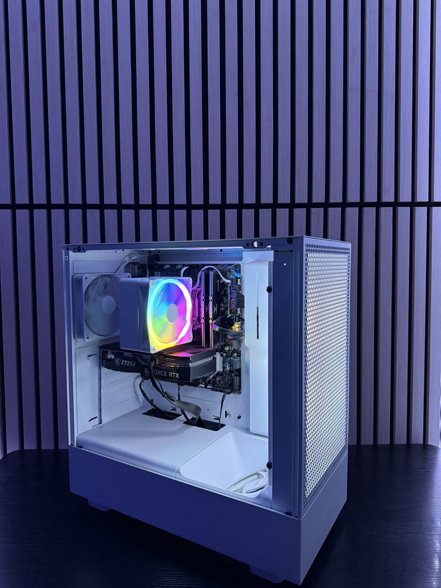 SLEEK GAMING PC‼️ 