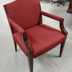 Traditional Accent Chair