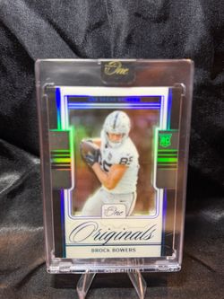 2024 Panini One Originals Rookie Brock Bowers 2/5