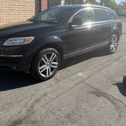 2008 Q7 Audi 3.6 Quattro Low Miles  $4500 OBO Clean Title
