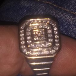 10k 14k Gold Ring. .big Gold Ring ..been Tested.