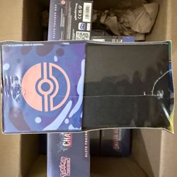 Pokemon Chaos Rising Elite Trainer Box ETB lot SIR PIKACHU Charizard