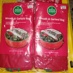 Christmas organizer wreath and garland