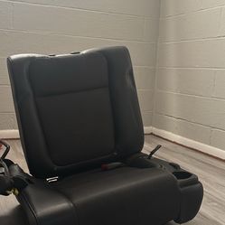 05 Honda Element Rear Left Right Seats N Headrests