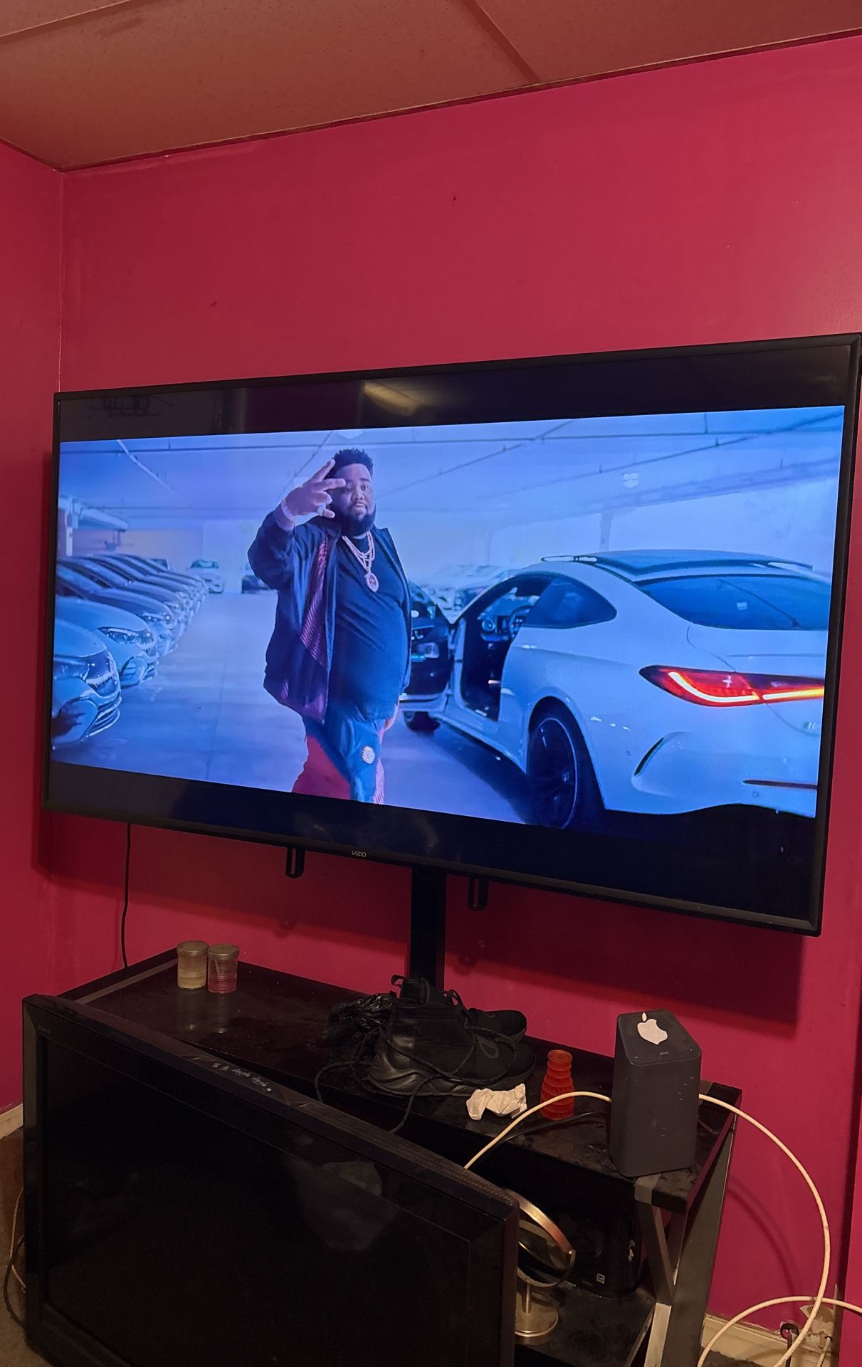 Vizio 70 Inch Smart tv, Tv Stand,& Sound bar