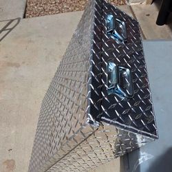 Diamond Plate Tool Box