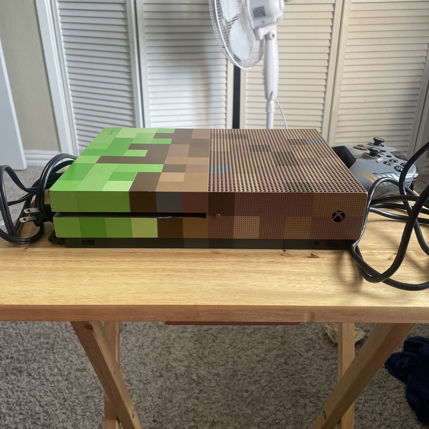 Xbox One S Minecraft Edition 1TB 
