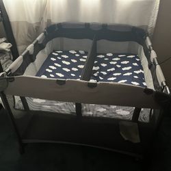 Joovy Room 2 Large Portable Playpen With Changing Table And Double Bassinet Attachment Plus Waterproof Cover And 2 Sheets