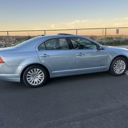 2010 Ford Fusion 