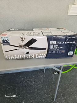 New ceiling Fan 52"