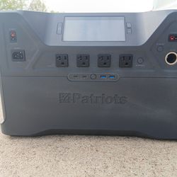 4 Patriots (20 HRS ONLY  ON IT)
Patriot Power Solar Generator 2000x