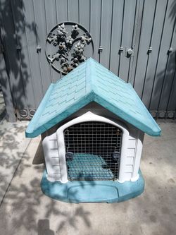 Dog house
