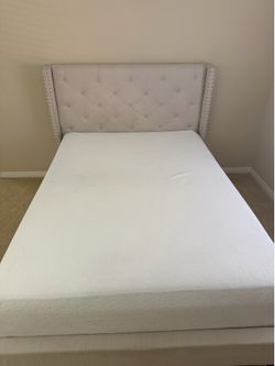 Queen Size Bed with Memory Foam Mattress – Good Condition