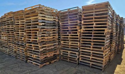 Wooden  pallets for sale