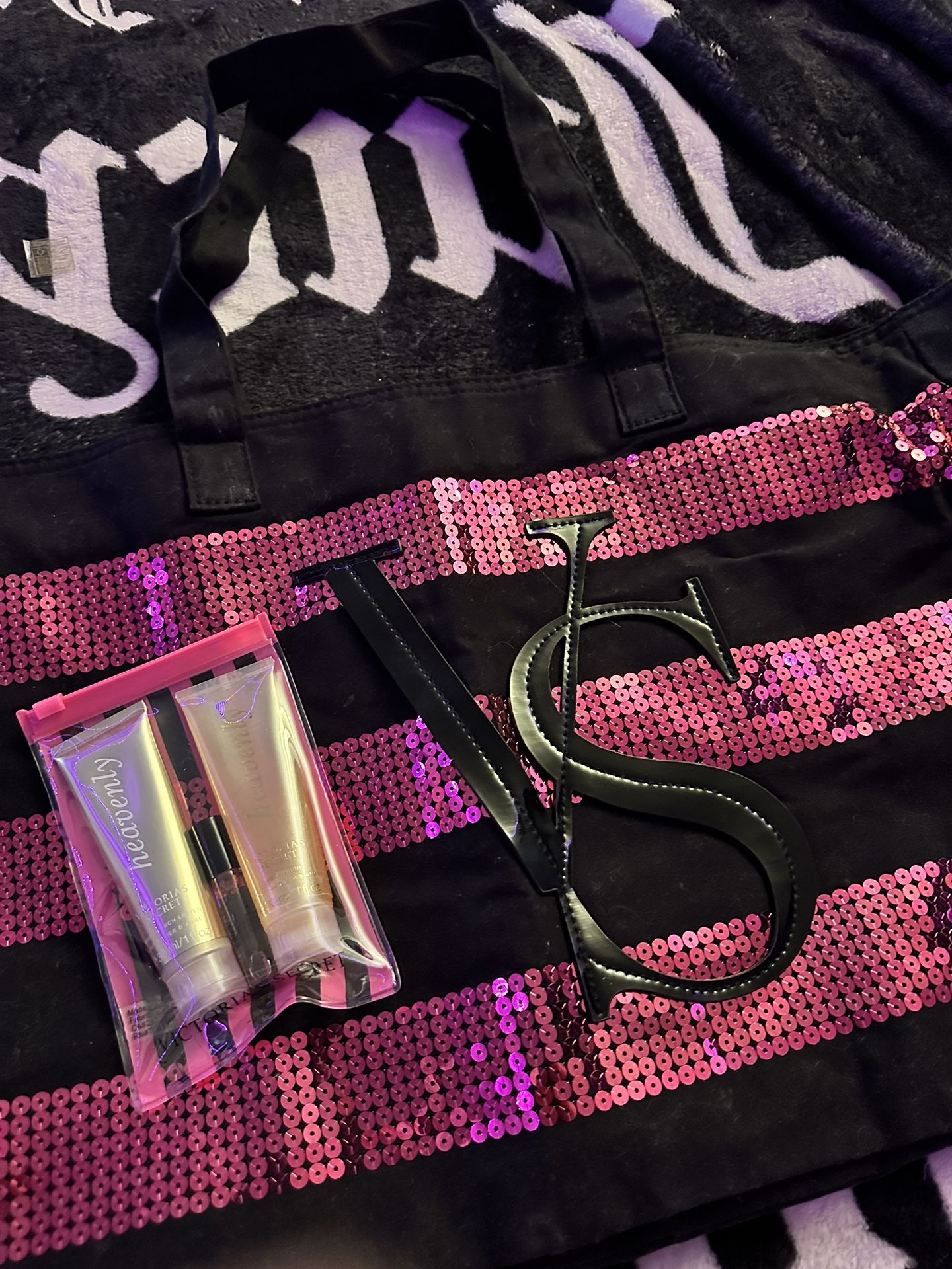 Victoria’s Secret Tote Bag And Mini Heavily Bundle 