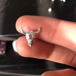 Silver bull skull earings