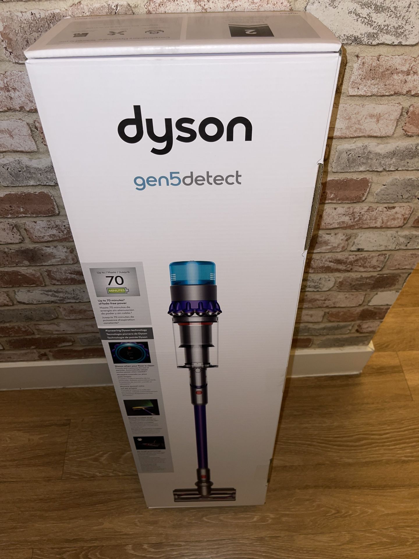 New Dyson gen5detect