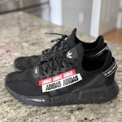 Adidas NMD R1 V2 Man 