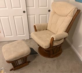 Glider Rocking Chair with Ottoman