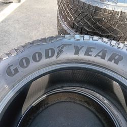 4 llantas Lt 285 65 R20 Goodiyear Wrangler Territory rt