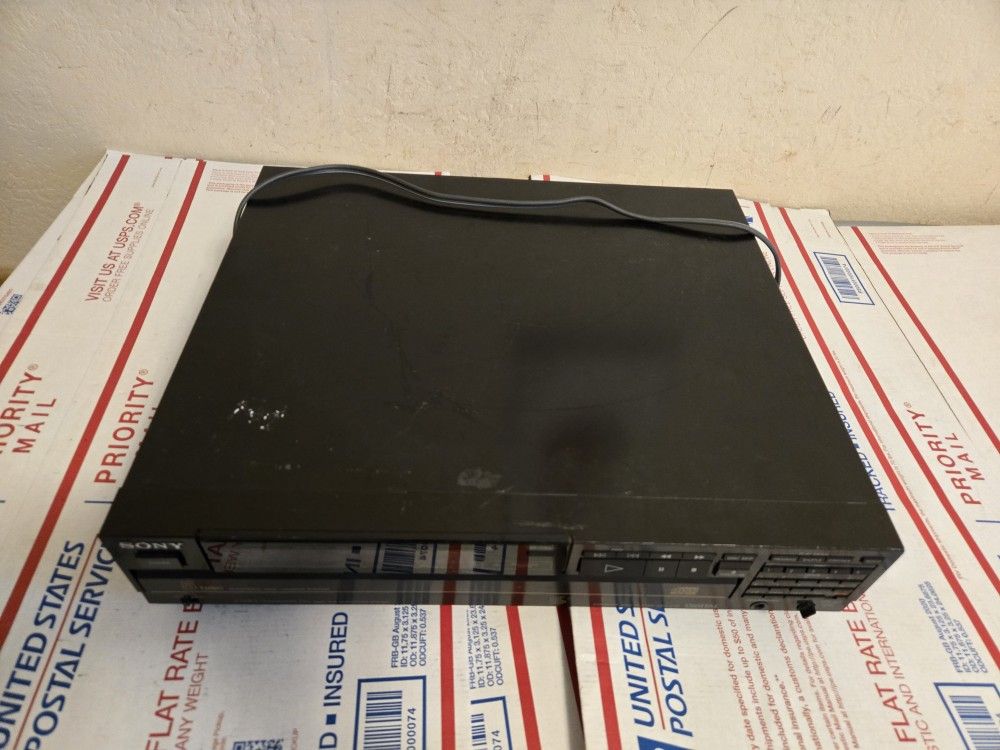 Sony Compact Disc Player CDP-C70 5 Disc