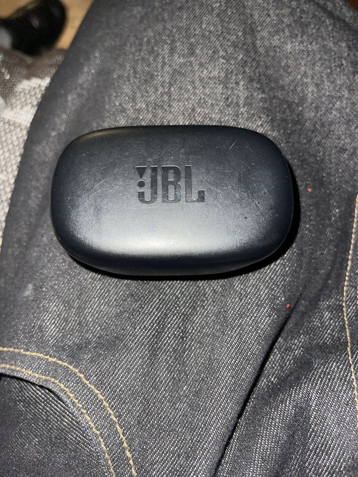 JBL Ear Buds