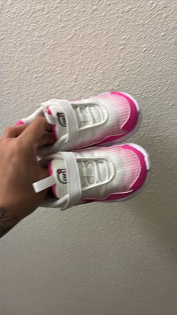 Toddler shoes