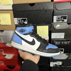 Jordan UNC Toe 1s size 11 USED But Clean