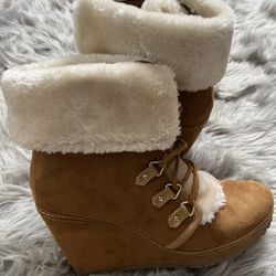 Size 8 Wedge Boots
