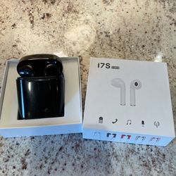 New Black Wireless Earbuds W/Charger 