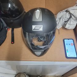 Zoan ECE/22.05 Defender Helmet