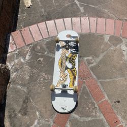 Skateboard Anti Hero