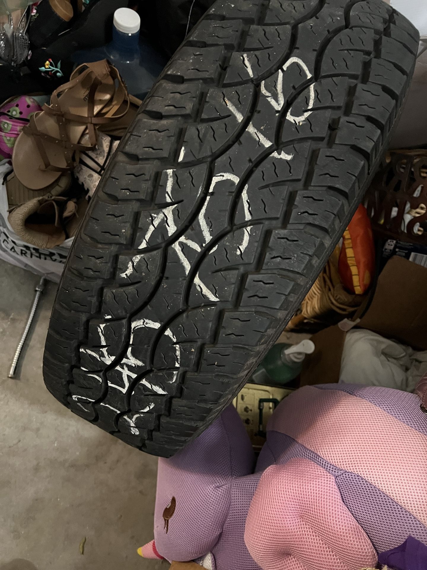 TIRE 245 / 75 / 16 IN GREAT SHAPE!
