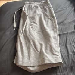 Grey shorts