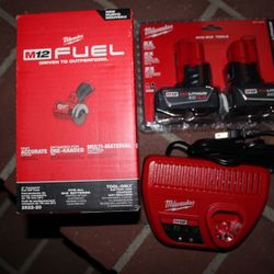 Milwaukee M12 Cut-off Tool With Battery And Two Pack XC 3.0 Batteries 