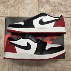 Jordan 1 Low Black toe