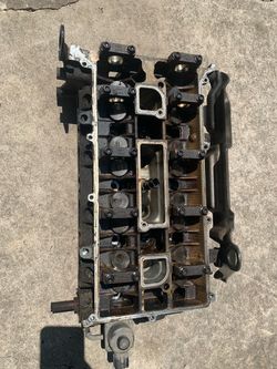 Ford Duratec / Mazda MZR 2.3L Head