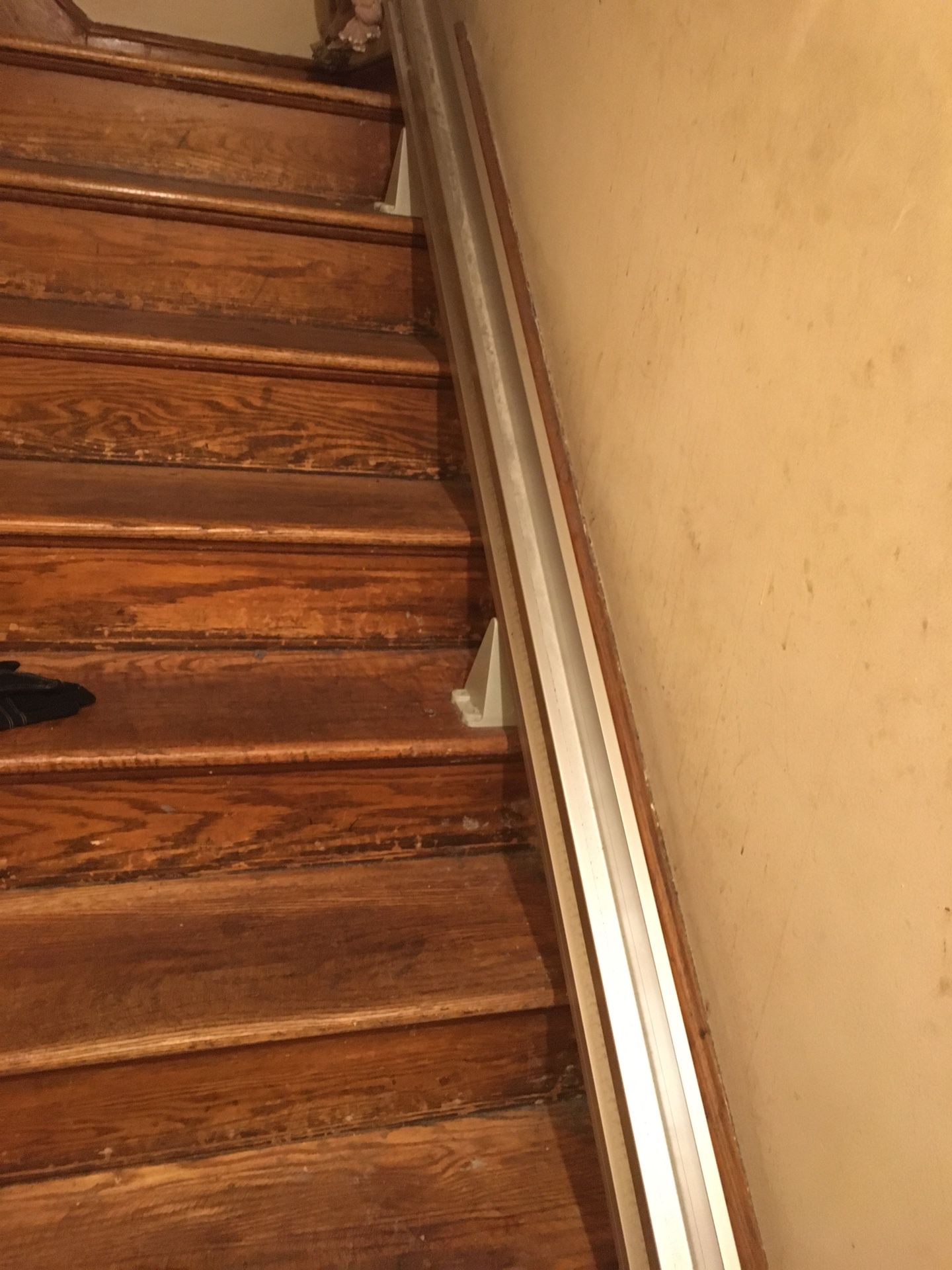 BRUNO ELITE RAIL STAIRLIFT.