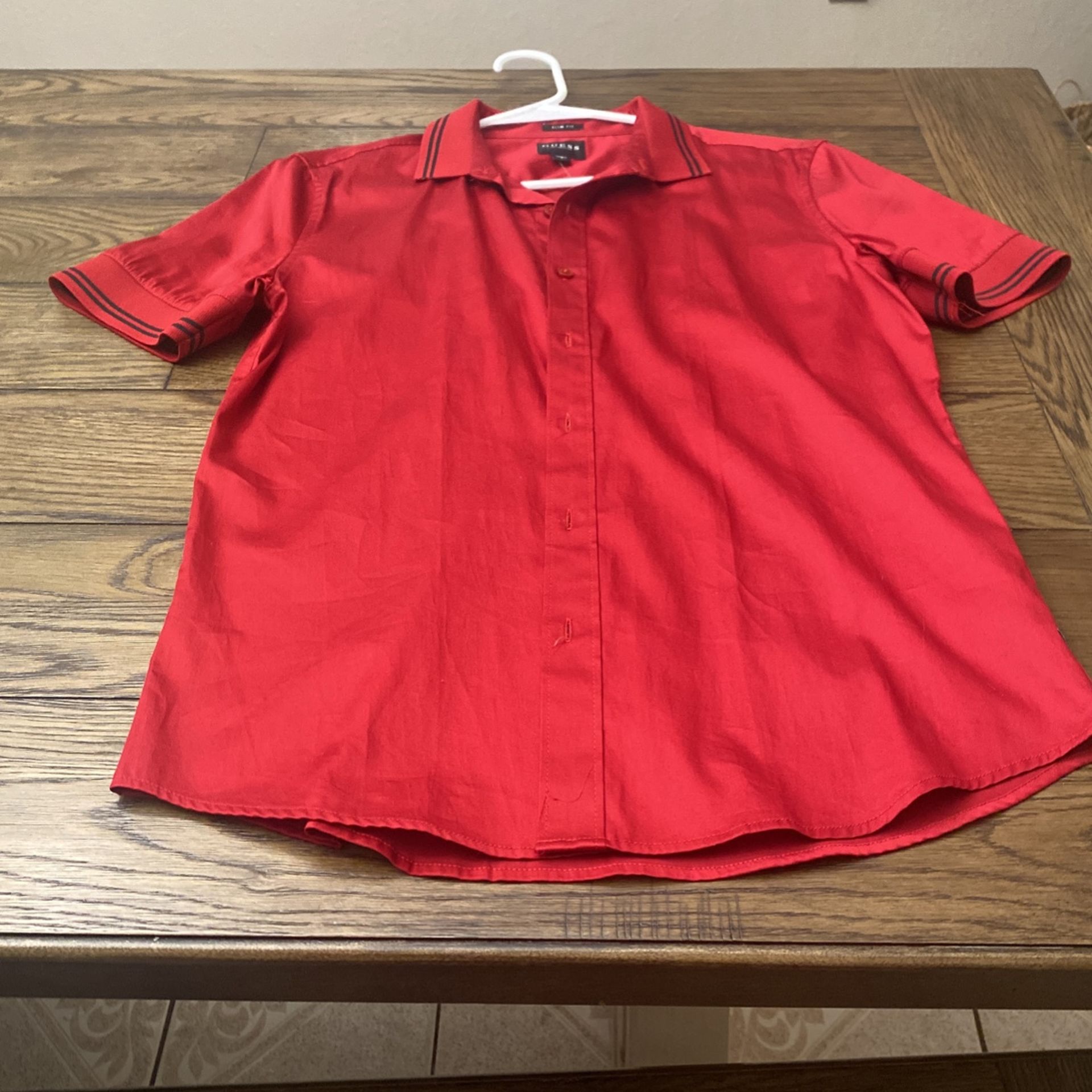 Guess Men’s Slim Fit Shirt Size Small
