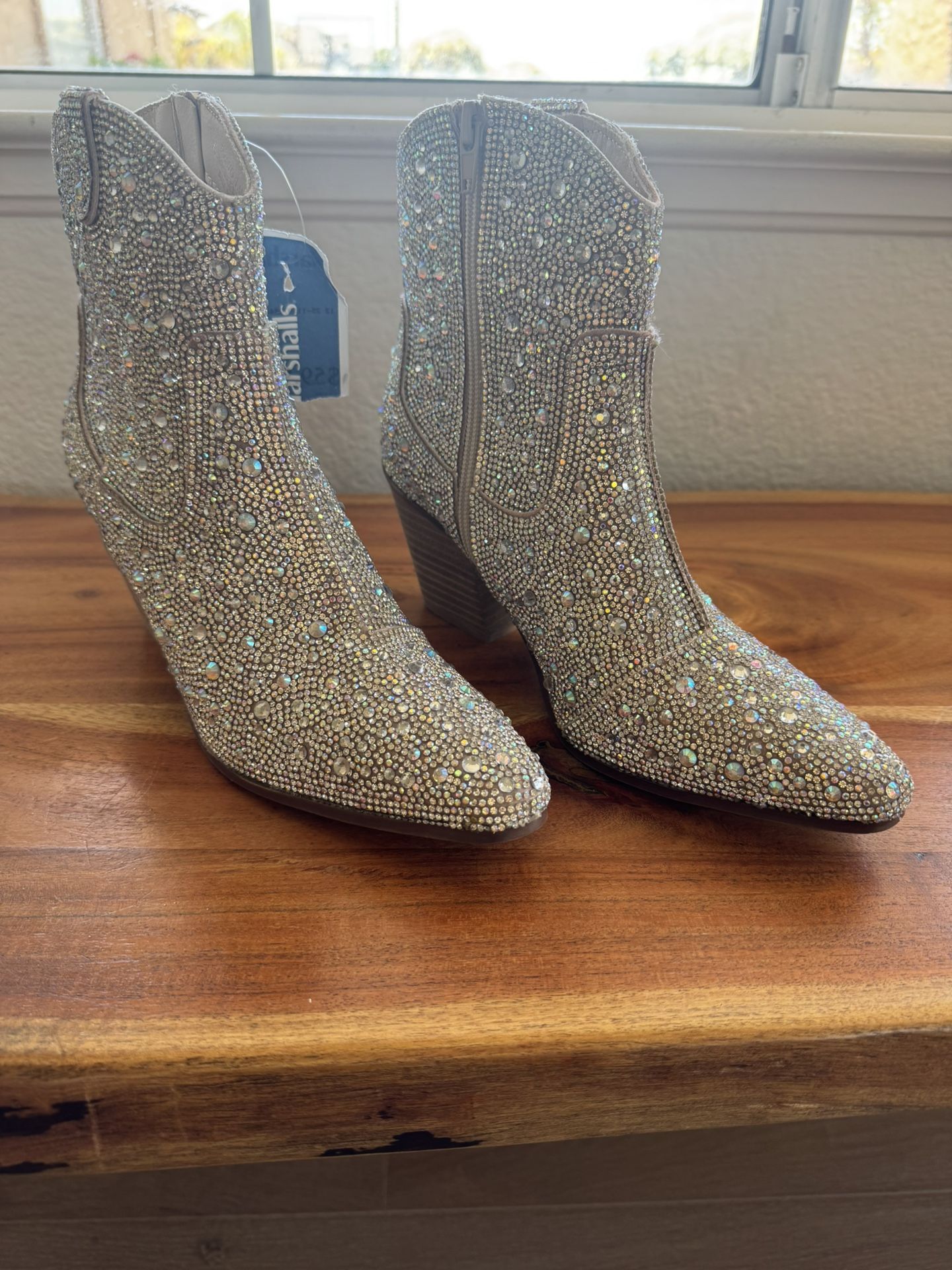 New Sincerely Jules Boots Size 7.5
